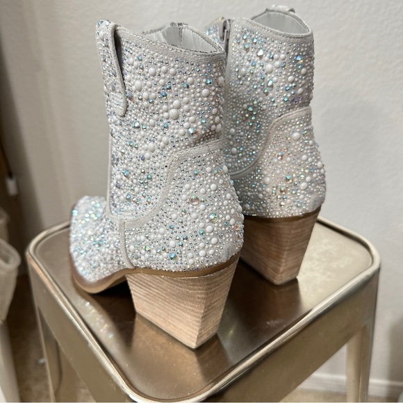 Very G Western Kady Pearl Bling Rhinestone Booties Cowboy Boots - Size 9.5 - Picture 8 of 14